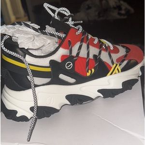 BRAND NEW NEVER WORN Javi means sneakers